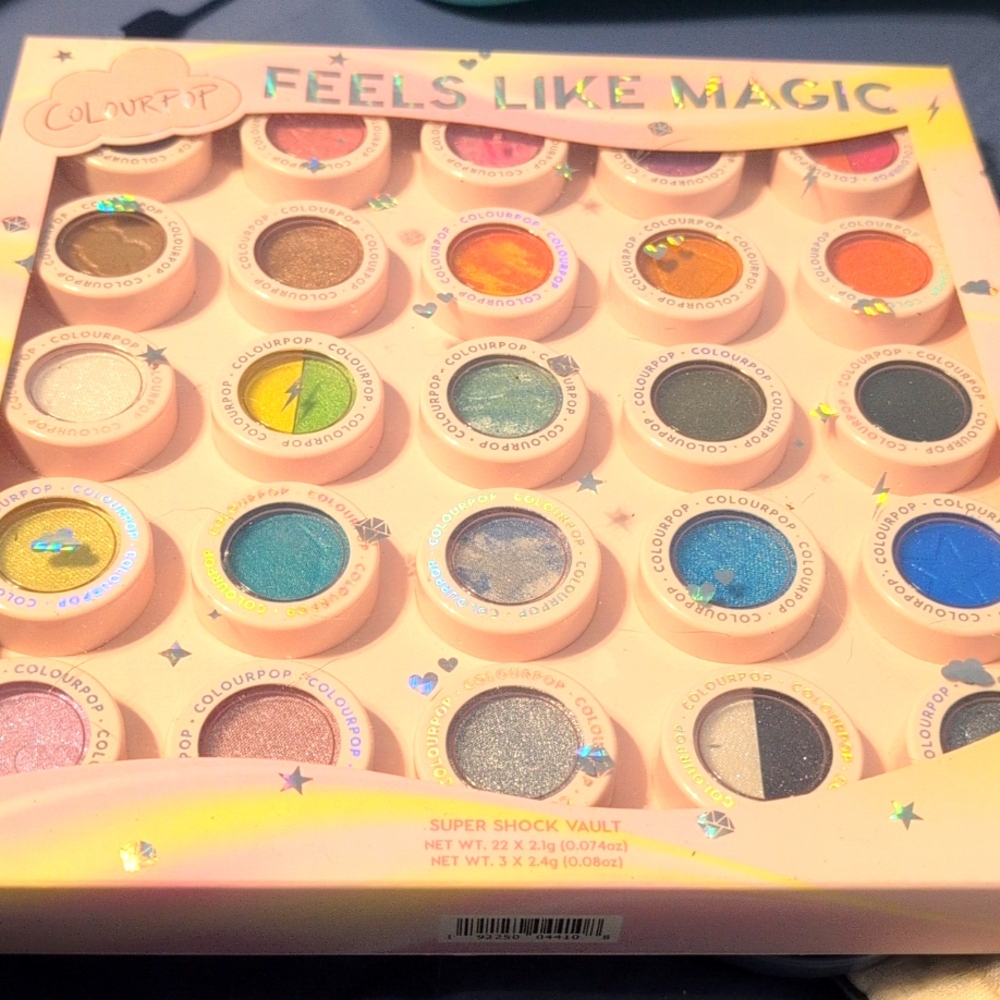 Colourpop Feels Like Magic Super Shock Vault with 25 Eyeshadow Colors NIB NEW IN